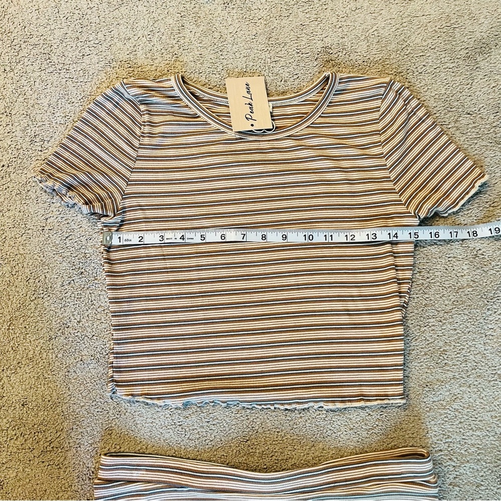 Endless Blu. Skirt and Cropped Top Set, Size L - Picture 6 of 9